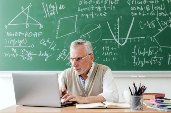 Profesor batran