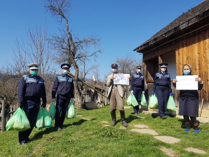 Politie actiune umanitara Vintileasca (1)