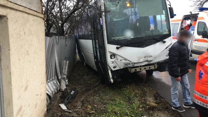 Accident microbuz (1)