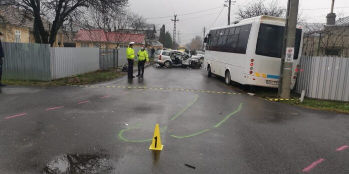 Microbuz accident