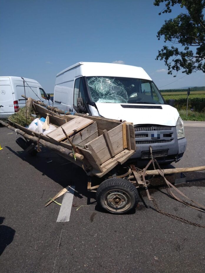 accident caruta politie
