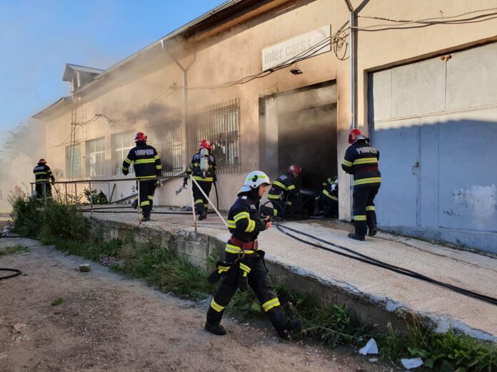 incediu depozit piese auto (1)