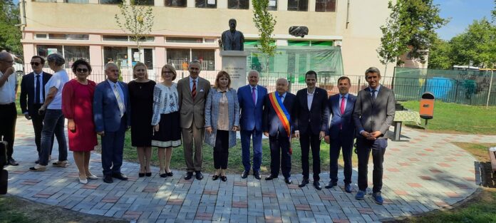 vintila bratianu bust cotesti (3)