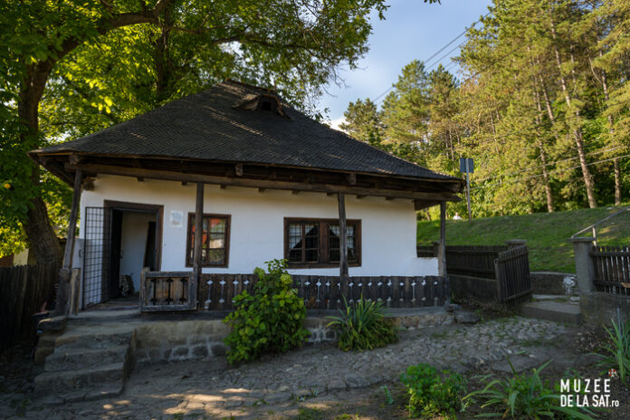 casa memoriala mos ion roata