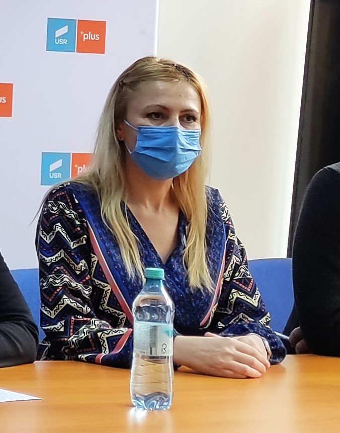 Alexandra Tataru USR