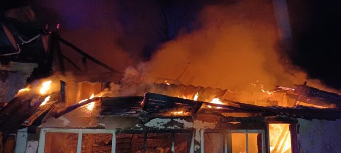 incendiu casa bolotesti (3)