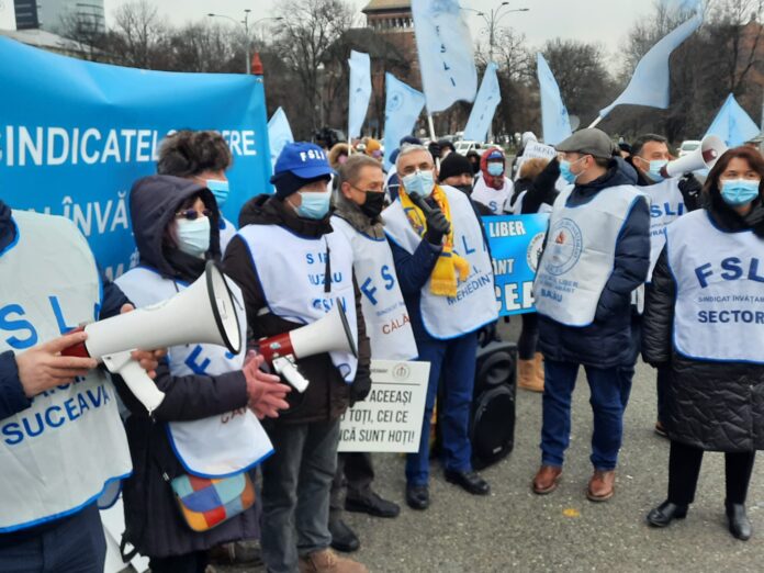protest invatamant (3)