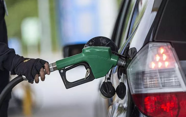 Guvernul prelungește măsurile pentru limitarea scumpirii carburanților până la 31 ianuarie 2027