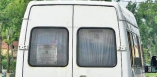 Femeie de 70 de ani, rănită după o frânare bruscă a unui microbuz, în Focșani