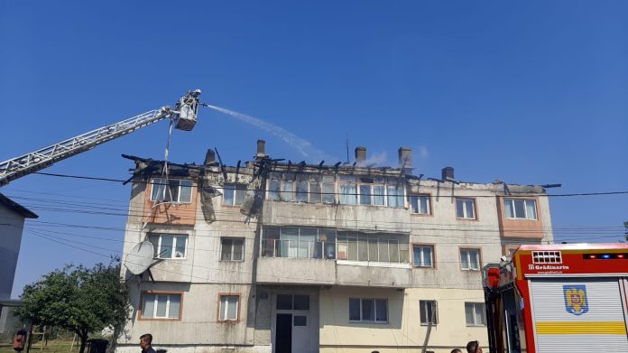bloc incendiu (4)