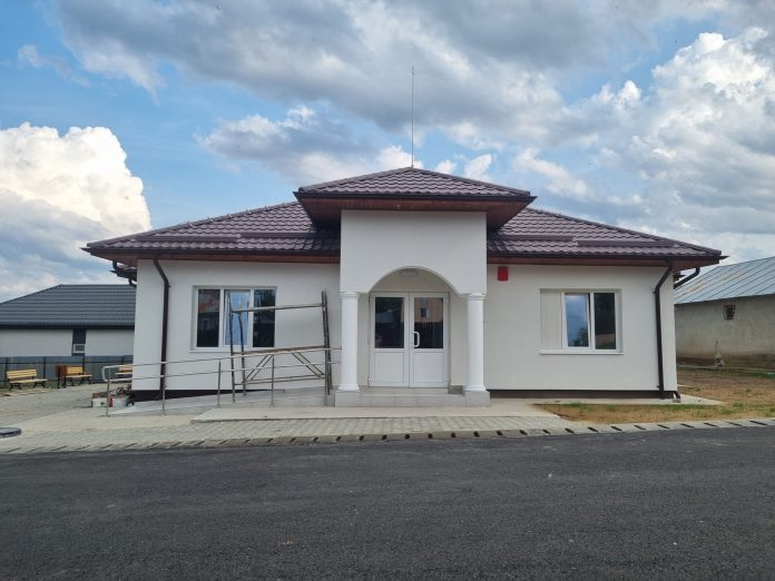 dispensar faraoanele (3)