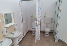 Guvernul a aprobat finanțări pentru modernizarea grupurilor sanitare din școli. Ce sume au fost propuse pentru Vrancea