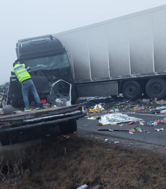 accident tir autoutilitara