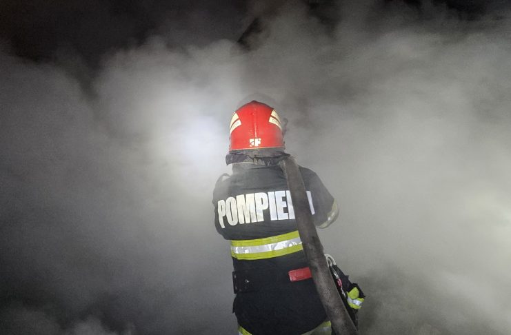 Incendiu la o locuință din Pătrășcani, comuna Tifești