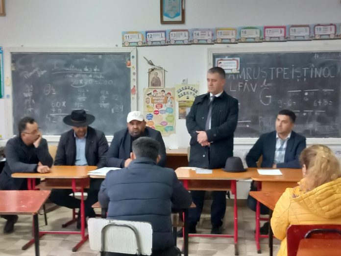 Comunitate roma la Vidra (5)