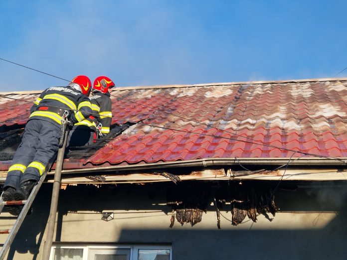 incendiu casa paunesti (2)