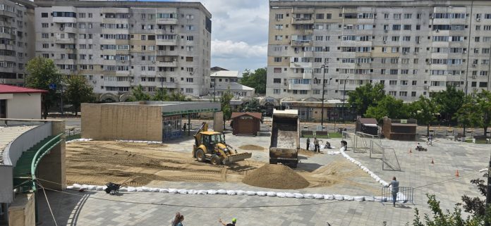 Piata Unirii Focsani cu nisip_3