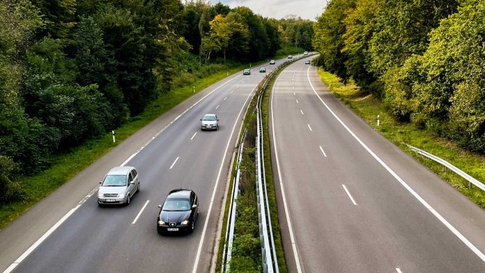 Cum te ajută localizarea GPS auto să economisești