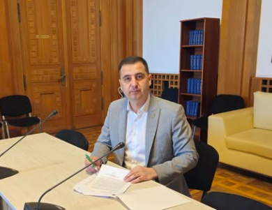 Dragos Ciobotaru