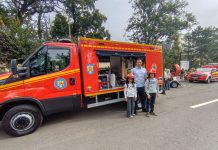 Pompierii vrânceni le-au prezentat copiilor tehnica de intervenție în Crângul Petrești