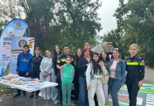 Polițiștii vrânceni le-au vorbit copiilor despre siguranță, în Crângul Petrești