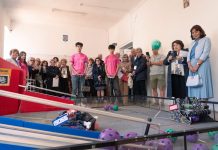 Absolvenții Colegiului „Al. I. Cuza” de acum 45 de ani s-au întâlnit cu echipa de robotică AICitizens
