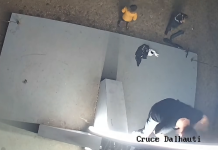 Tineri surprinși încercând să vandalizeze crucea de pe drumul spre Mănăstirea Dălhăuți