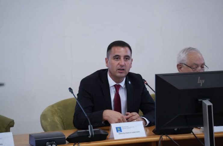 Deputatul Dragoș Ciobotaru a anunțat că PNL Vrancea se opune Guvernului Luca Niculescu