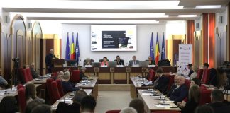 Specialiști în seismologie și construcții au discutat la Focșani despre siguranța la cutremur