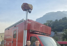 Doi pompieri din Vrancea intervin la incendiul din Parcul Național Domogled – Valea Cernei